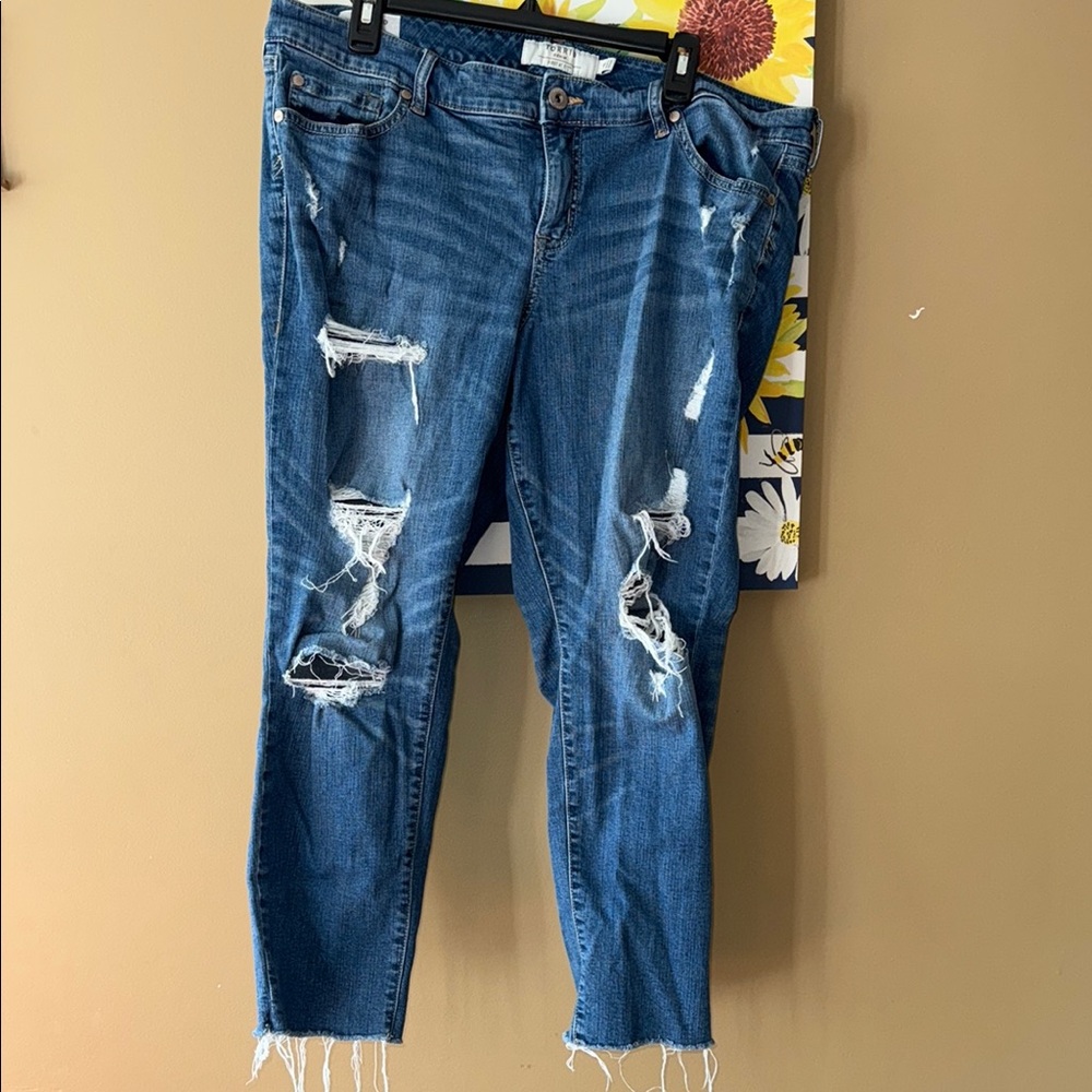 torrid Distressed Dark Blue Cropped Jeans